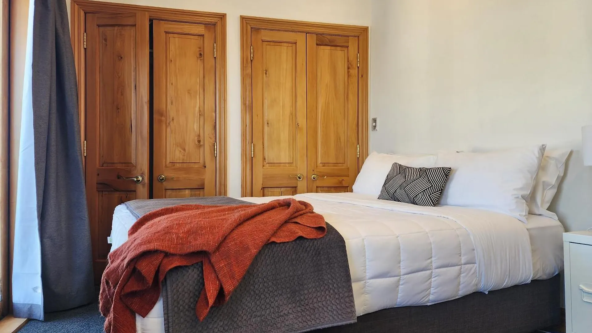 U Suites On Courtenay Wellington Apartment